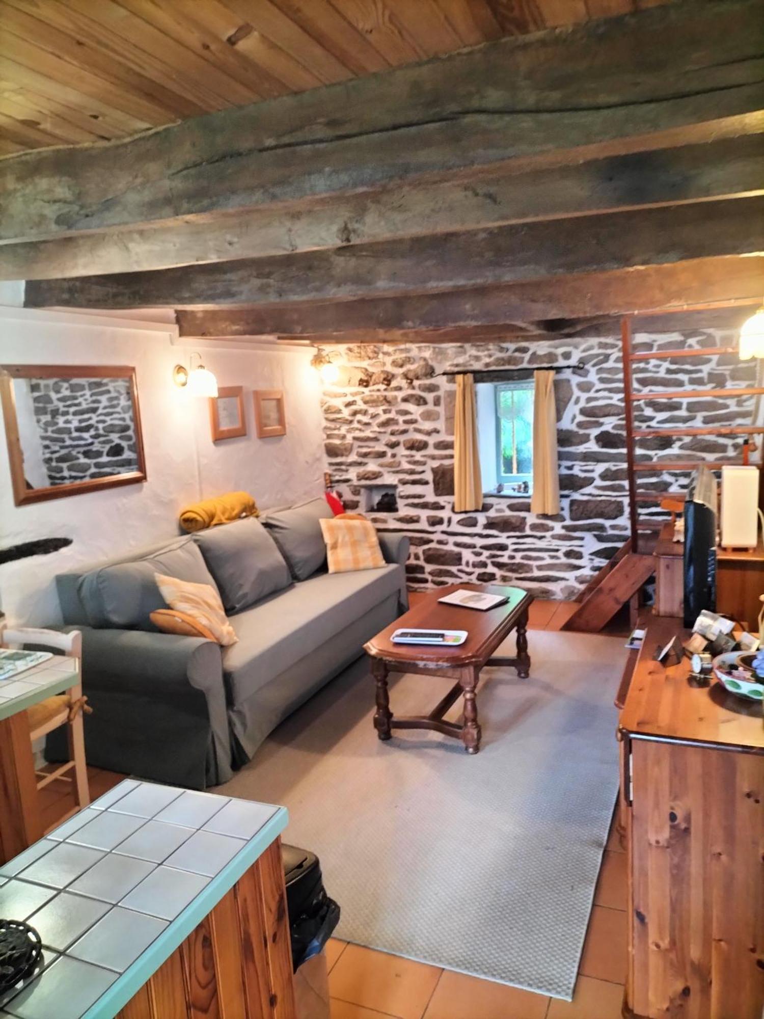 La Maison De Poupee Berrien Kültér fotó